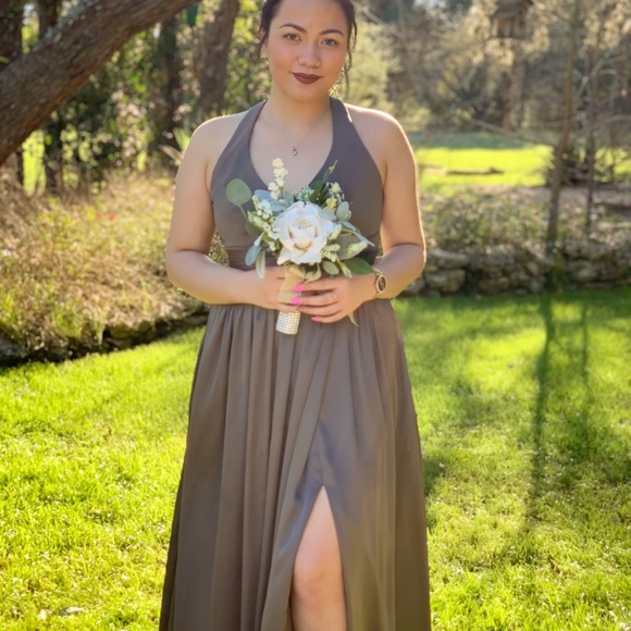 Dress - Picture 2 of 4